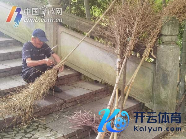教师、喜吃甜食……102岁老东说念主共享他的“长命隐秘”